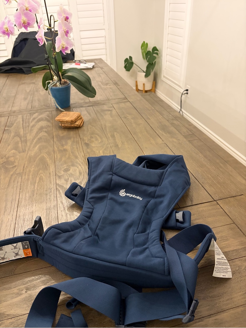 Ergobaby Embrace in Navy